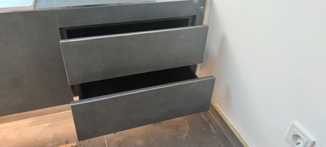 Fliesen als Möbelfronten